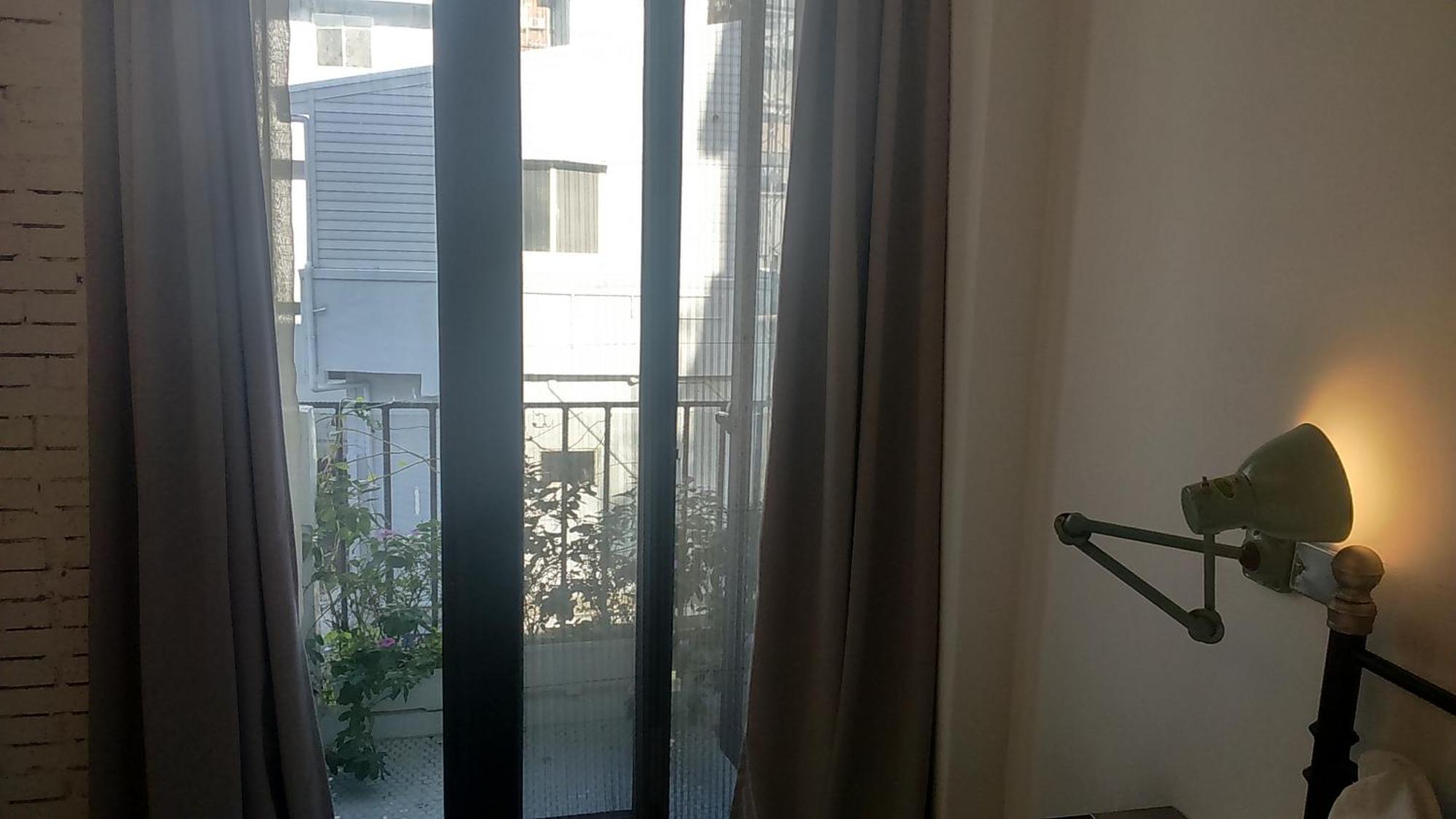 白狗公寓amo B&B市區金三角 東大門夜市 Hualien City Δωμάτιο φωτογραφία