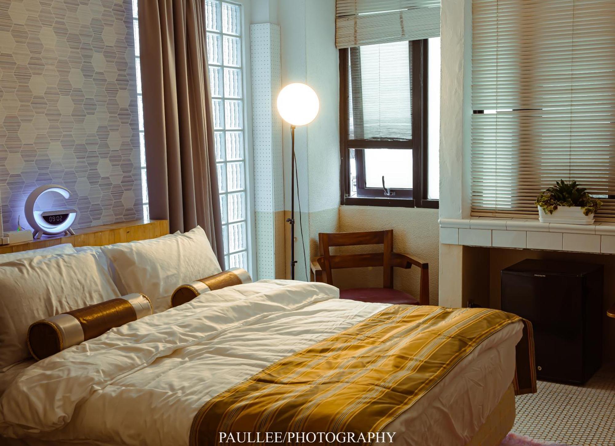 白狗公寓amo B&B市區金三角 東大門夜市 Hualien City Εξωτερικό φωτογραφία