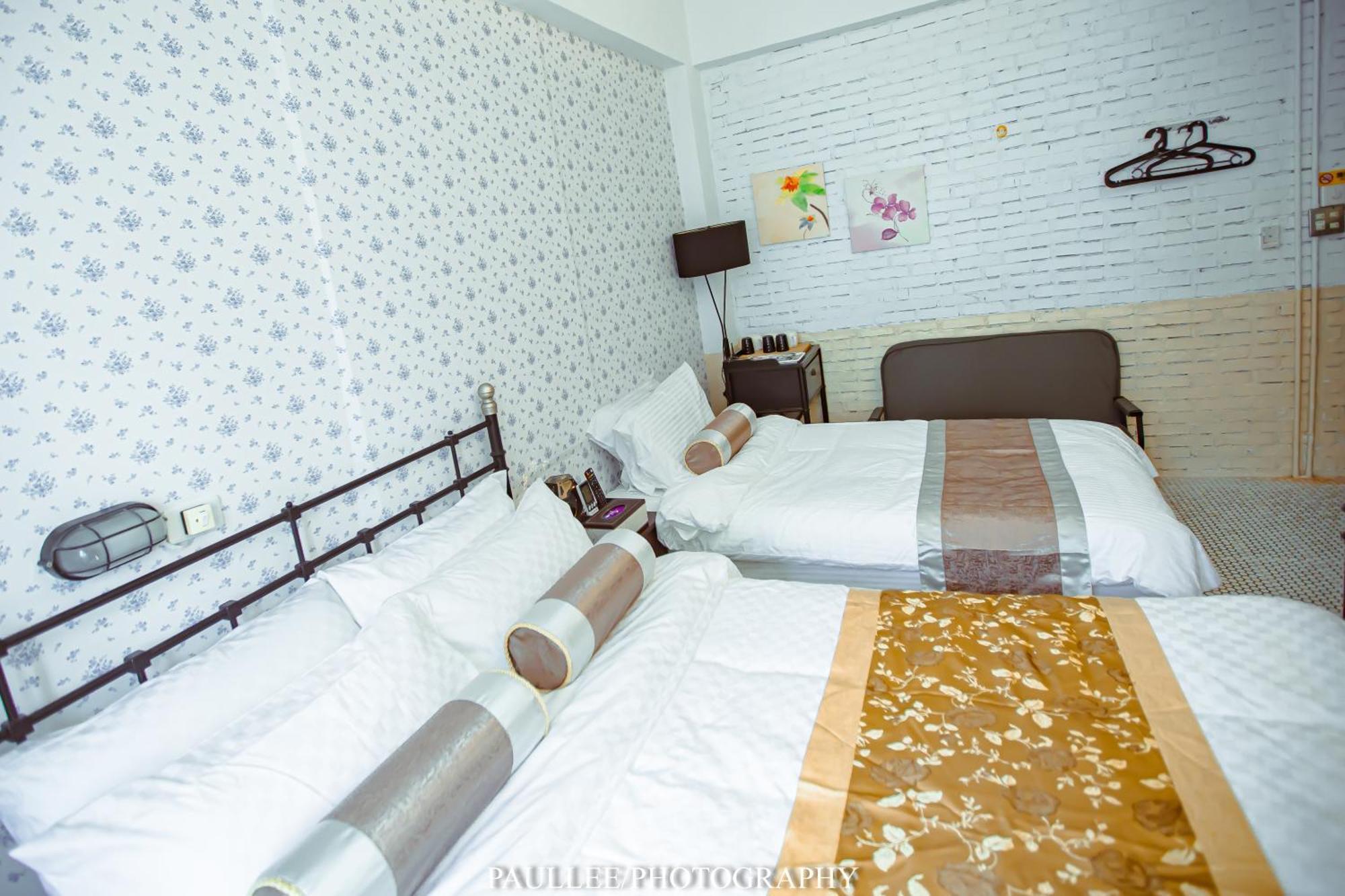 白狗公寓amo B&B市區金三角 東大門夜市 Hualien City Εξωτερικό φωτογραφία