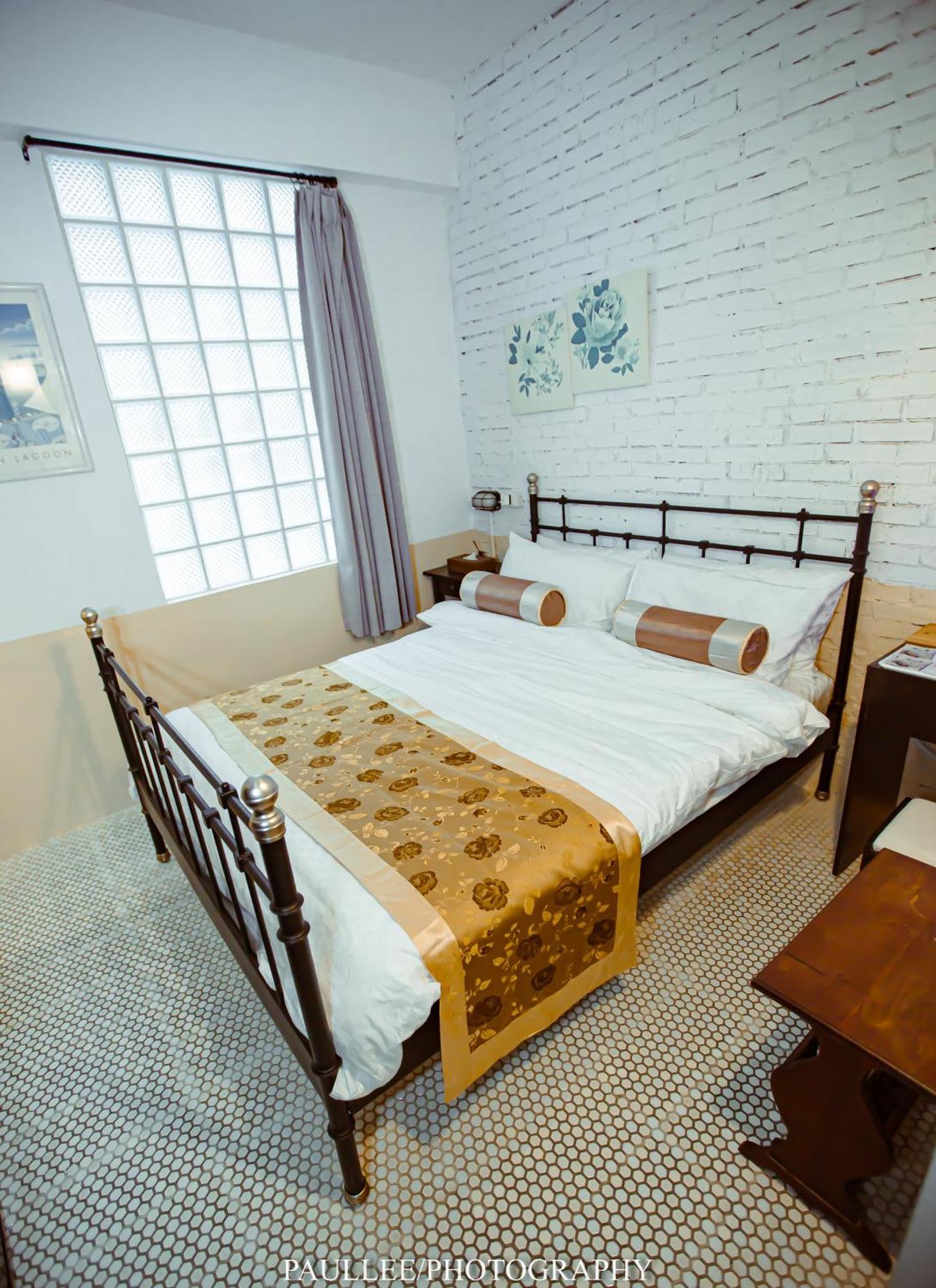 白狗公寓amo B&B市區金三角 東大門夜市 Hualien City Εξωτερικό φωτογραφία